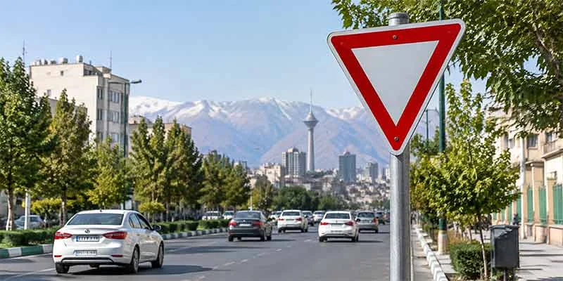 تابلوی ترافیکی حق تقدم